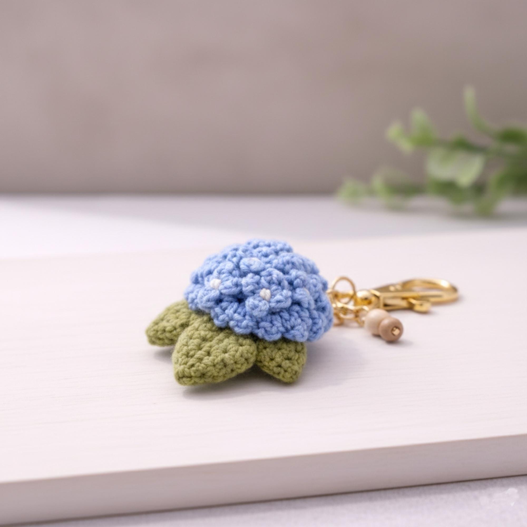 Crochet Hydrangea Flower Keychain - Handmade Hydrangea Keychain, Amigurumi Floral Bag Charm, Cottagecore Gift, Cute Marine Life Gift - Image 6