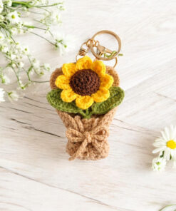 Crochet Sunflower Keychain Handmade Sunflower Flower Key Holder, Cute Crochet Floral Bag Charm, Amigurumi Flower Gift, Cute Marine Life Gift
