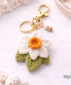 Crochet Narcissus Flower Keychain - Handmade Daffodil Keychain, Amigurumi Floral Bag Charm, Spring Gift, Cute Marine Life Gift - Image 4